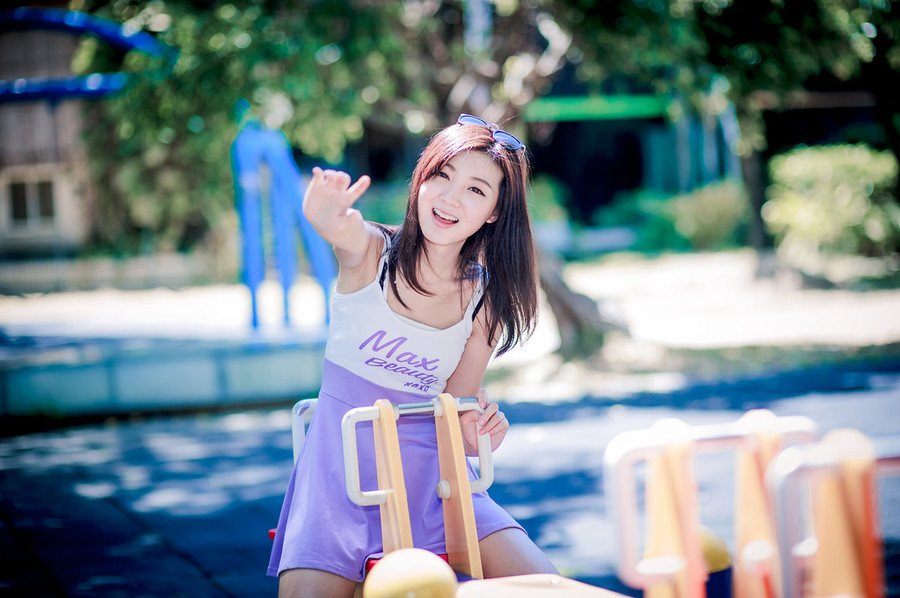 友情进一步可以成为爱情，爱情退一步却不再是朋友[lizhigushicom]。